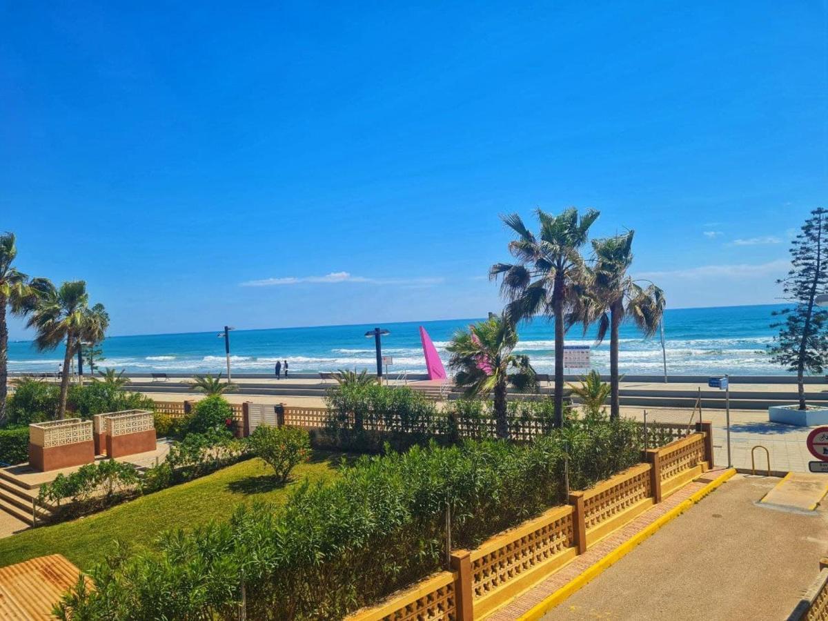 Primera Linea Oropesa Del Mar Exteriör bild